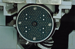 Mid-railway electric coupling for the Shinkansen