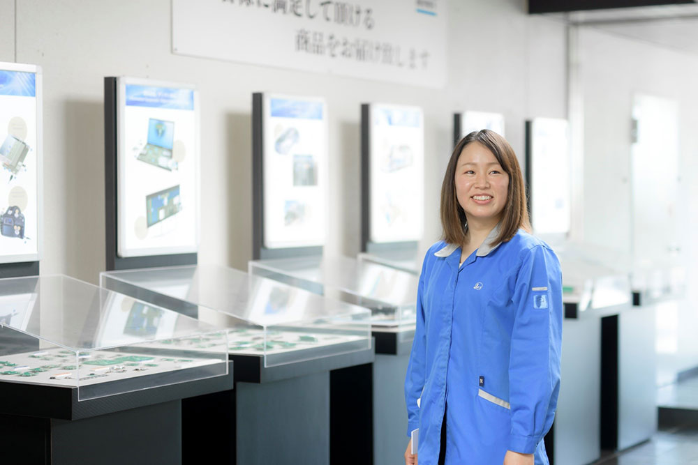 社員紹介、コネクタ事業部