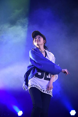 ダンス公演中の様子