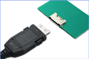 AOC (Active Optical Cable)